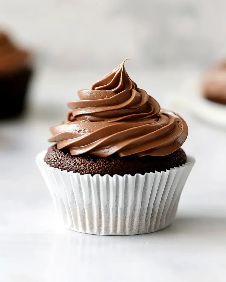 Homemade Chocolate Buttercream Frosting photo