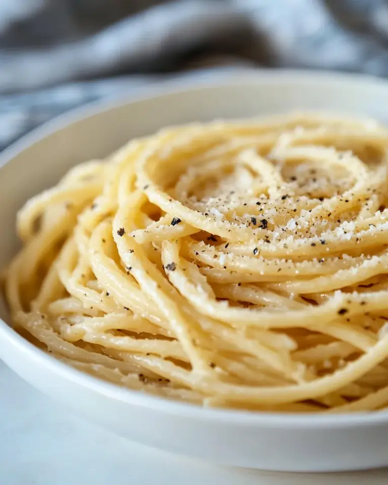 Homemade Cacio e Pepe Pasta photo