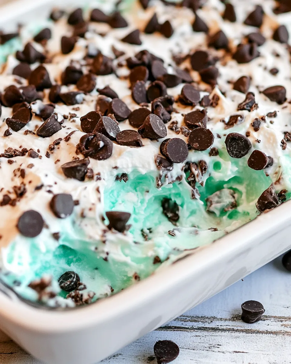 Homemade No-Bake Mint Chip Lush recipe photo