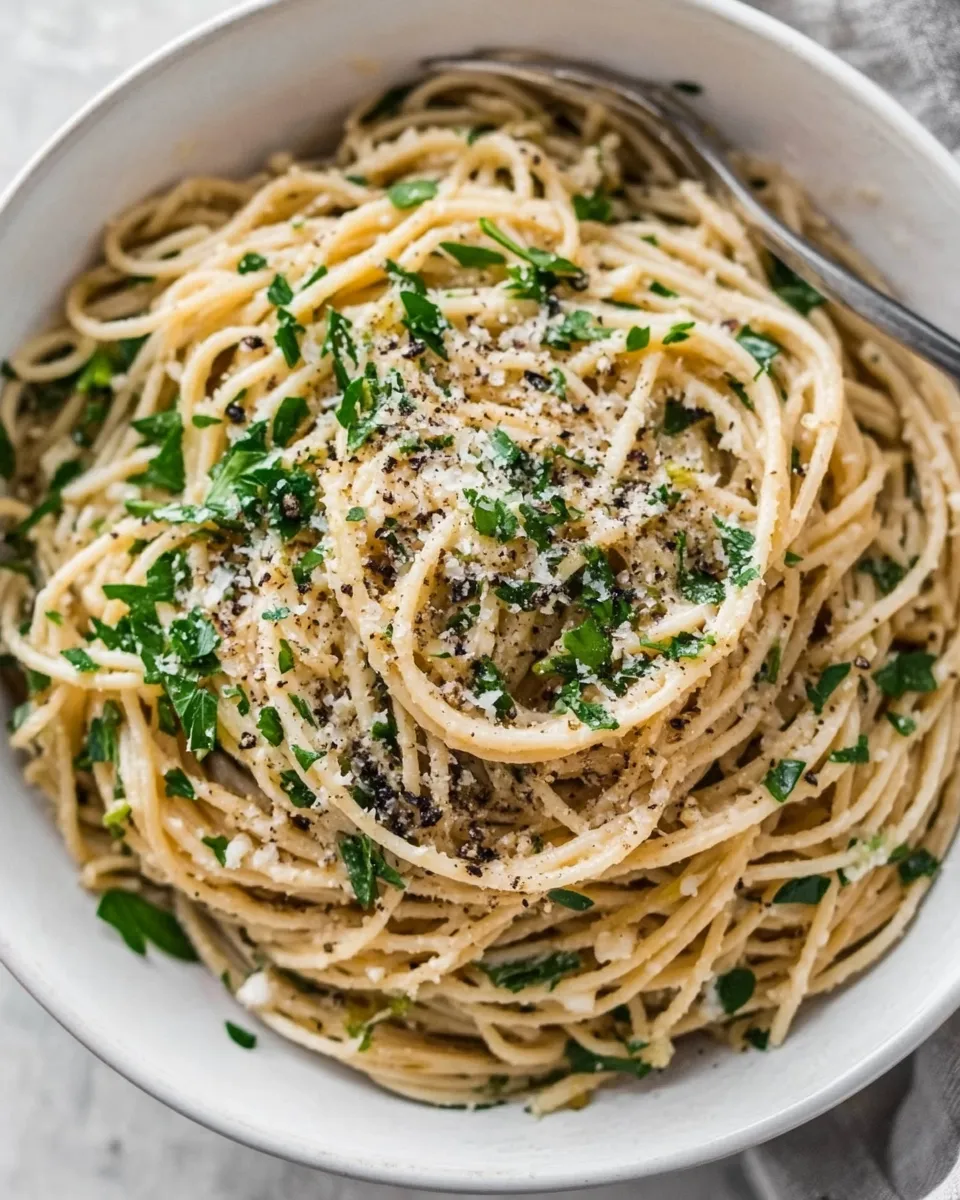 Tasty Spelt Spaghetti with Parsley and Garlic Oil shot